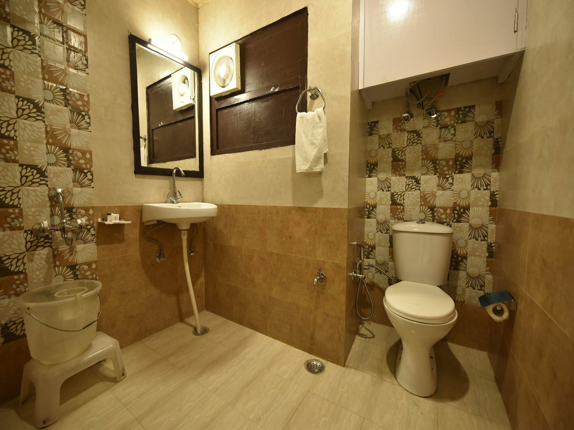 Oyo 8917 Hotel Crystal Palace Shimla Dış mekan fotoğraf